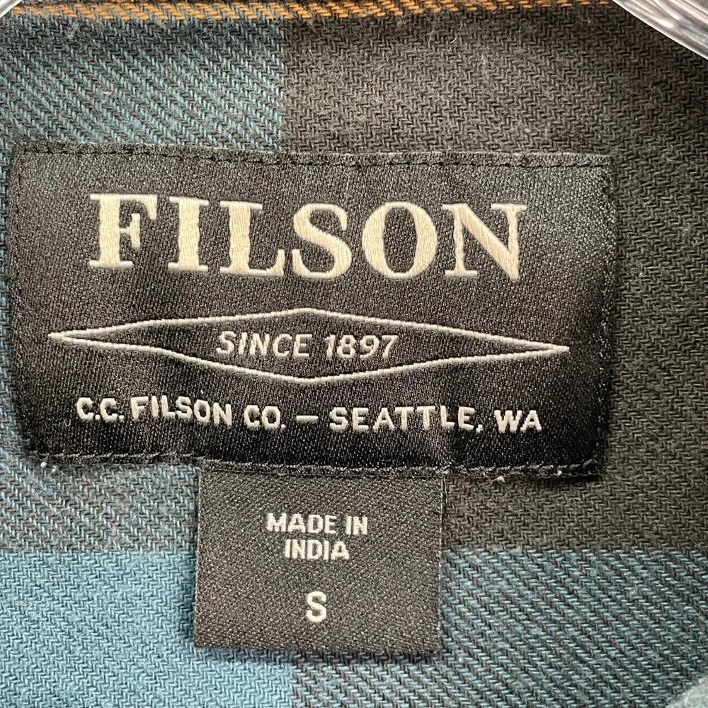 Filson Flannel Shirt Mens Small Blue Black Plaid Outdoors Gorpcore Academia Camp